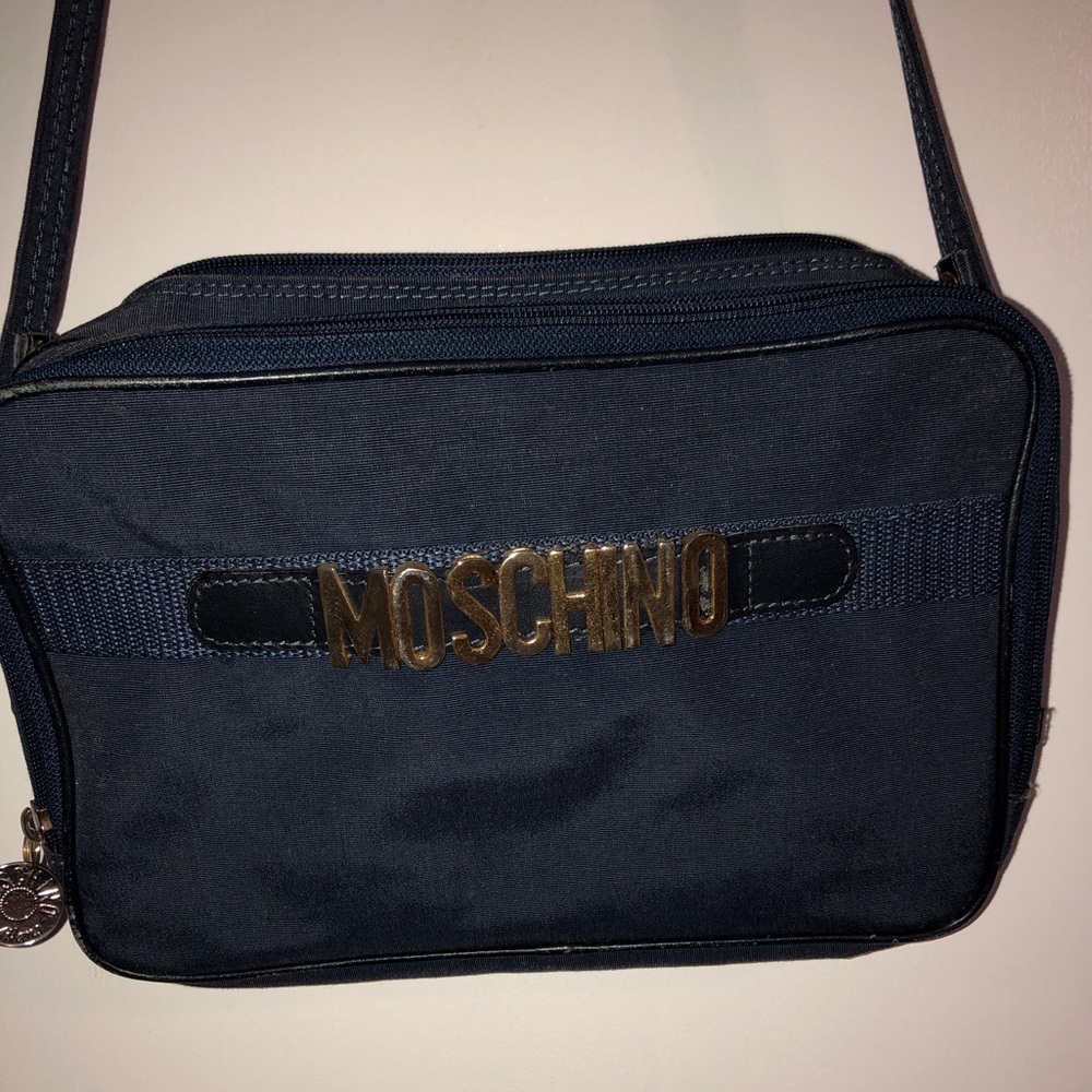 NAVY AND GOLD VINTAGE MOSCHINO CROSSBODY BAG - Picture 2 of 5